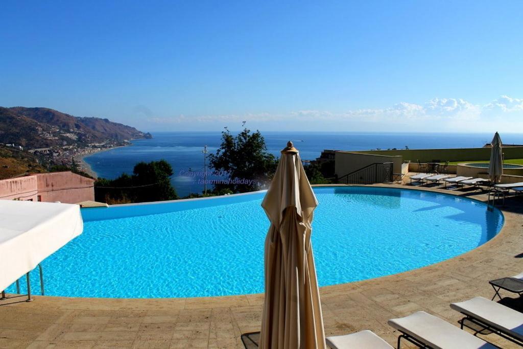 Taormina Bella Vista Apartment In Center With Pool By Taormina Holidays מראה חיצוני תמונה