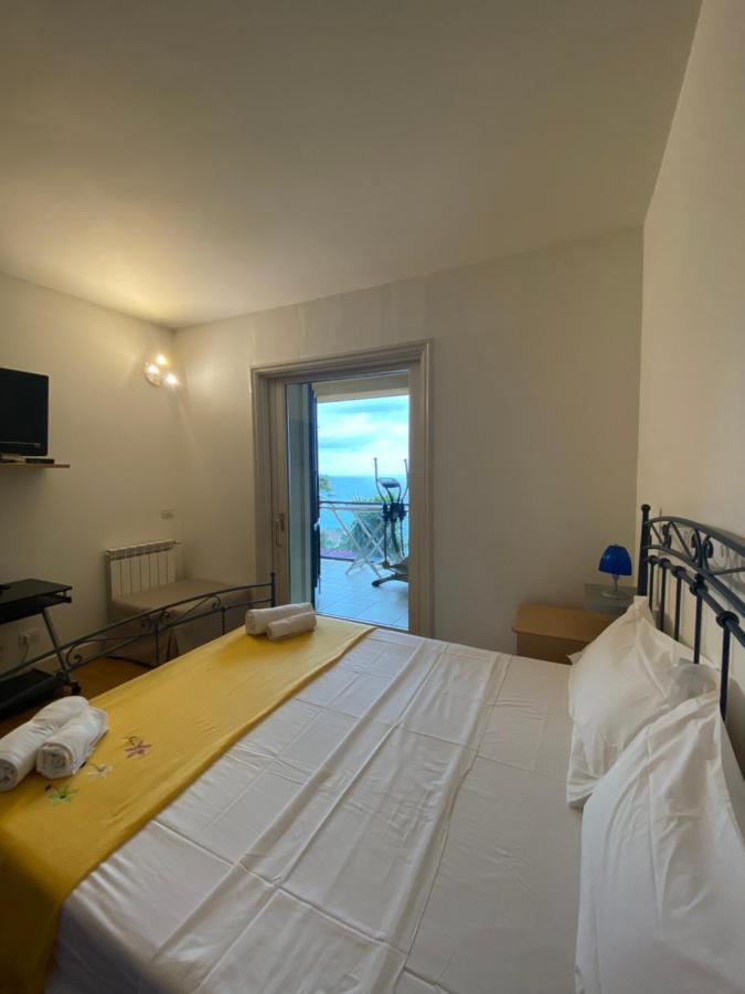 Taormina Bella Vista Apartment In Center With Pool By Taormina Holidays מראה חיצוני תמונה